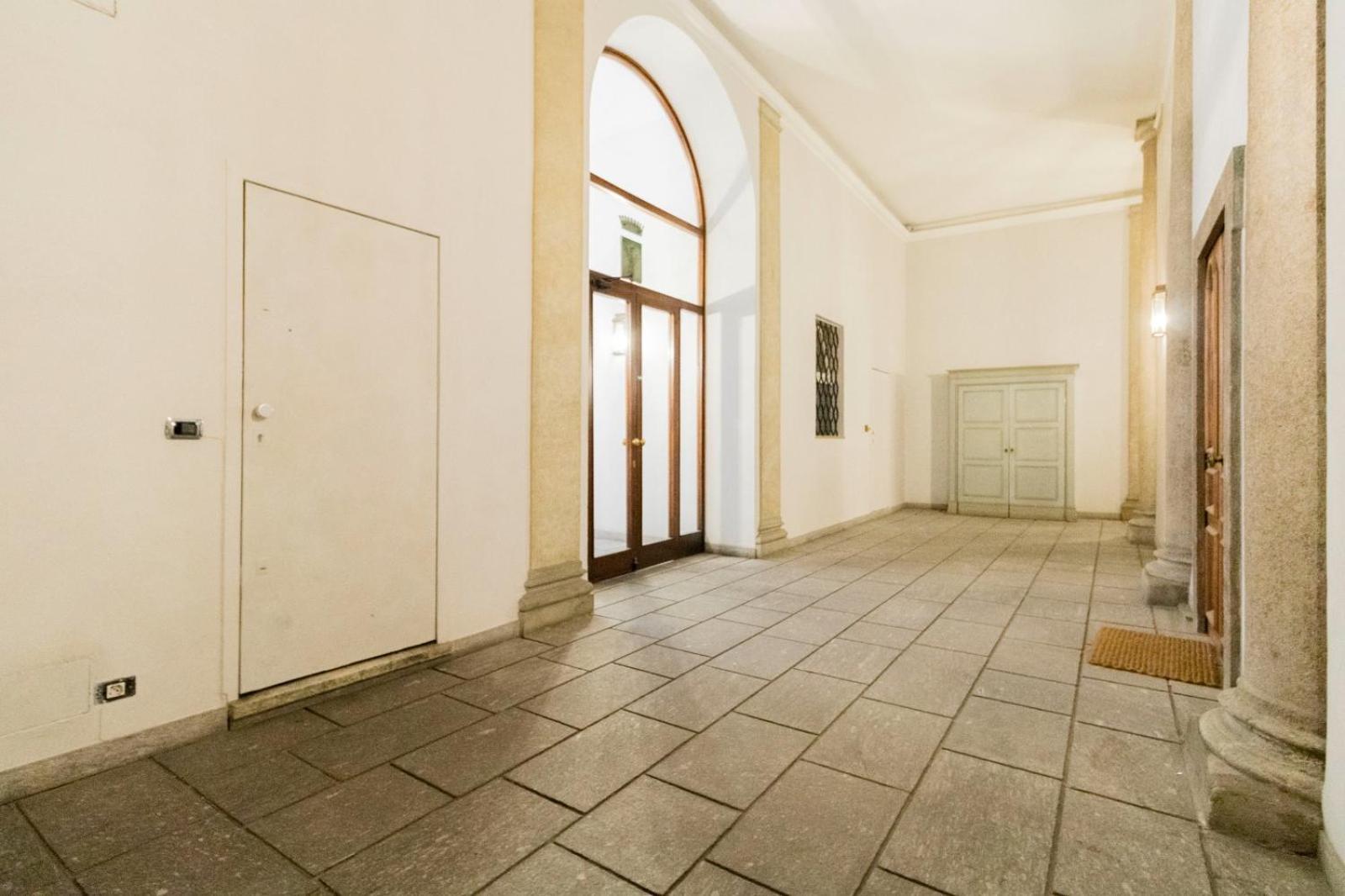 Duomo Charme Apartment Milano Exteriör bild